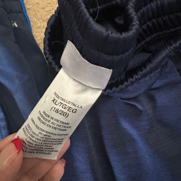 Boys Bottoms 13 Piece Lot L/XL 14-16 18-20 Pants Joggers Shorts Athletic Casual - Picture 9 of 15